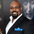 James Monroe Iglehart به عنوان Carl