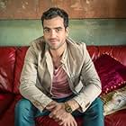 Daniel Ings به عنوان Freddy Horniman