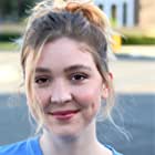 Cozi Zuehlsdorff به عنوان Hazel Haskett