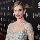 Lily James به عنوان Paige