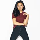 Anna Akana به عنوان Kerry