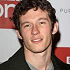 Callum Turner به عنوان Theseus Scamander