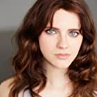 Kara Hayward به عنوان Female Student