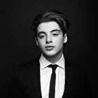 Thomas Barbusca به عنوان Jayden