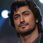 Vidyut Jammwal به عنوان Phagun'Param'