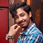 Riddhi Sen به عنوان Special appearance