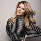 Grace Helbig به عنوان Kelly