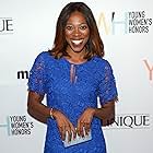 Yvonne Orji به عنوان Emily