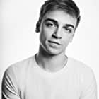 Sean Grandillo