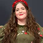 Aidy Bryant به عنوان Mary