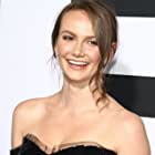 Andi Matichak به عنوان Allyson