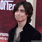 Aidan Gallagher به عنوان Number Five