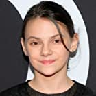 Dafne Keen به عنوان Lyra Silvertongue