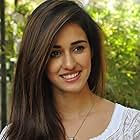 Disha Patani به عنوان Roxie