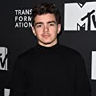 Elliot Fletcher به عنوان Sam Jordan