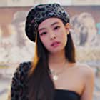 Jennie Kim به عنوان Dyanne