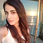 Radhika Madan به عنوان Supri