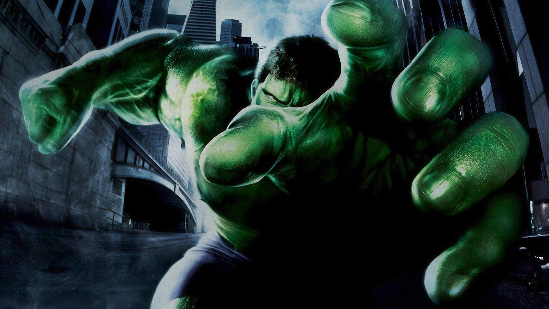 فیلم  Hulk 2003 با زیرنویس چسبیده