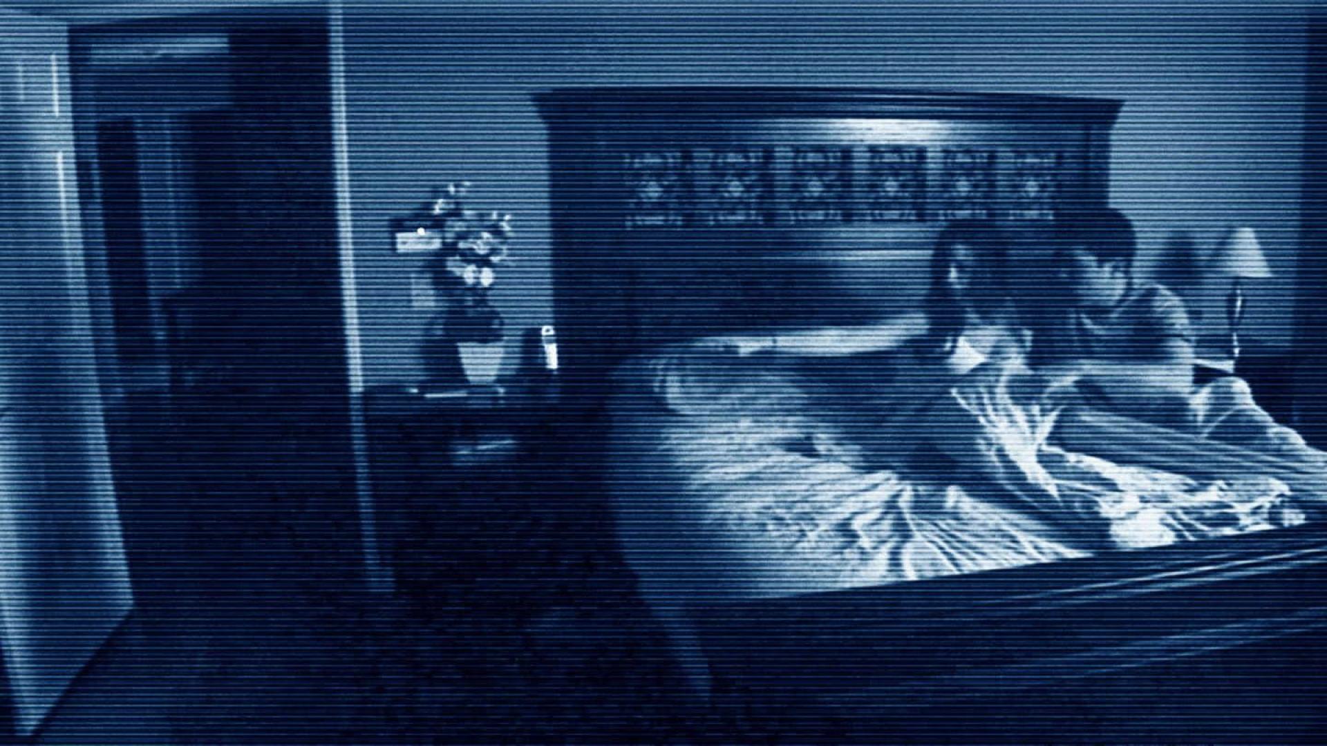 فیلم  Paranormal Activity 2007 با زیرنویس چسبیده