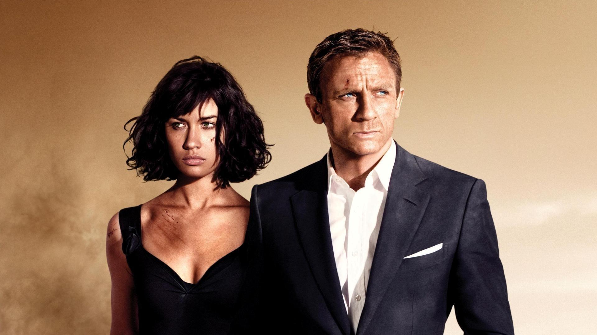 فیلم  Quantum of Solace 2008 با زیرنویس چسبیده