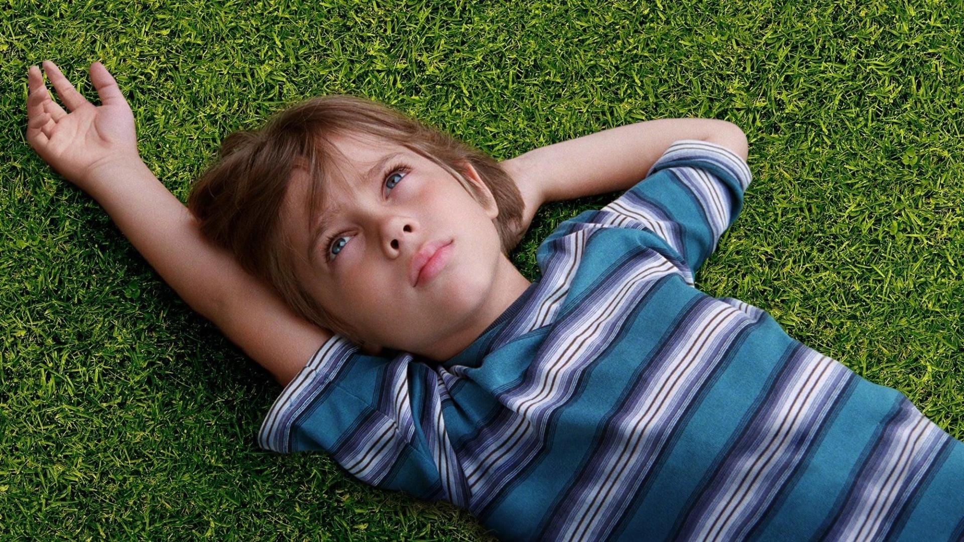 فیلم  Boyhood 2014 با زیرنویس چسبیده