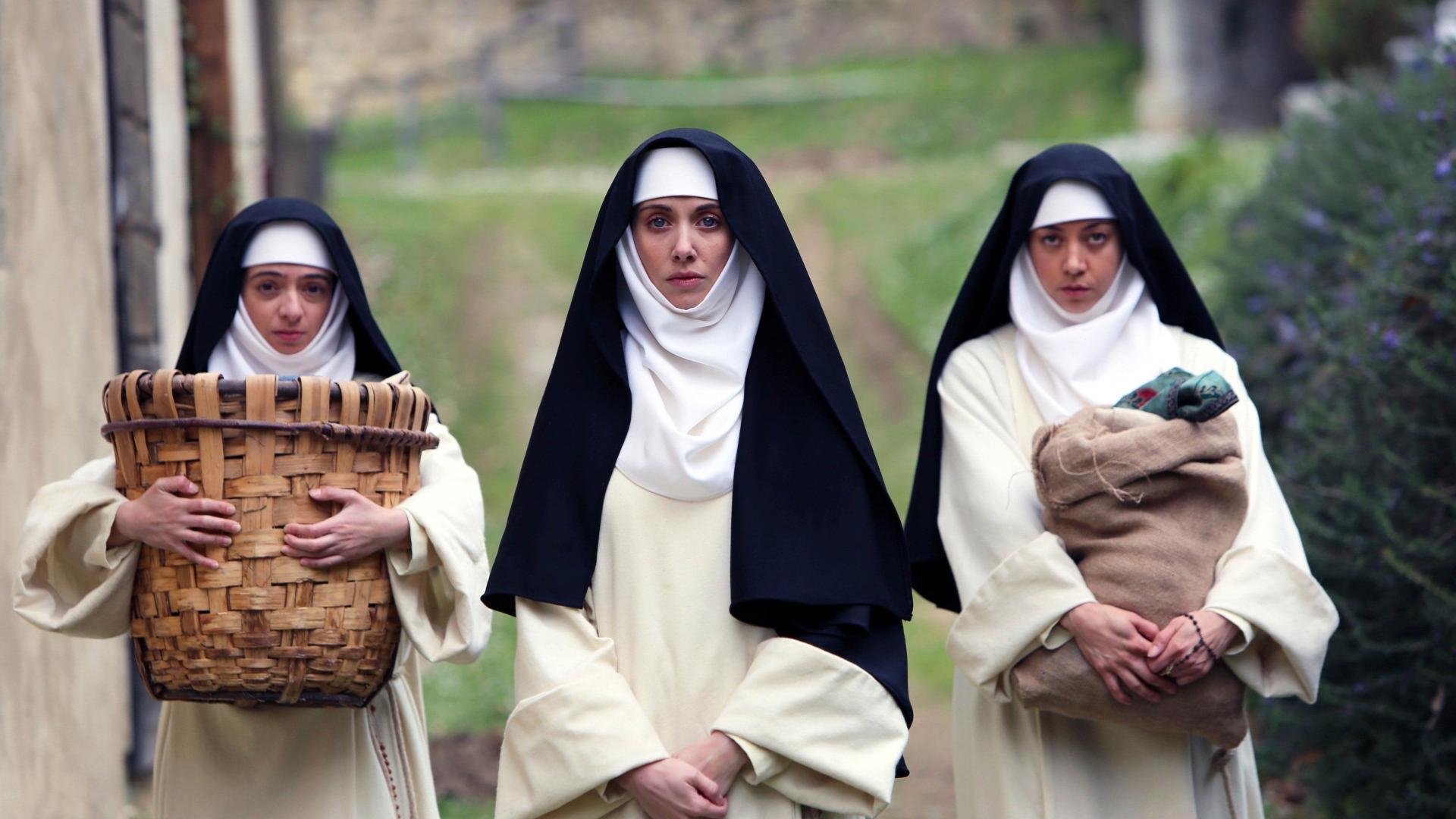 فیلم  The Little Hours 2017 با زیرنویس چسبیده