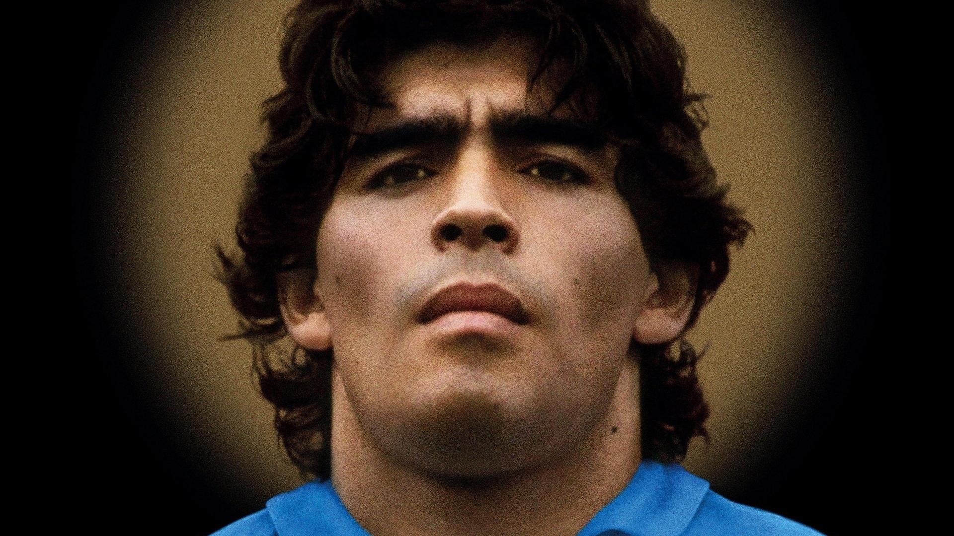 مستند  Diego Maradona 2019 با زیرنویس چسبیده